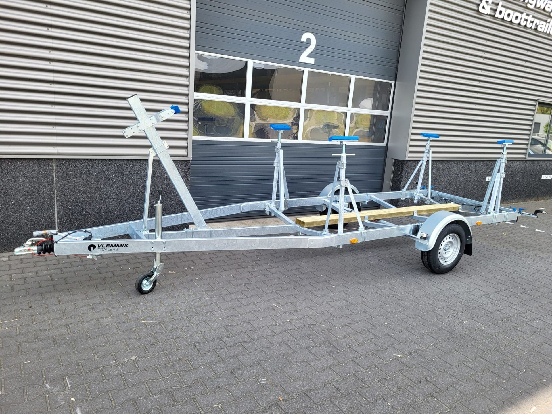 Remolque Velero 6,31 x 2,25 m - 1160 Kg - 1 eje