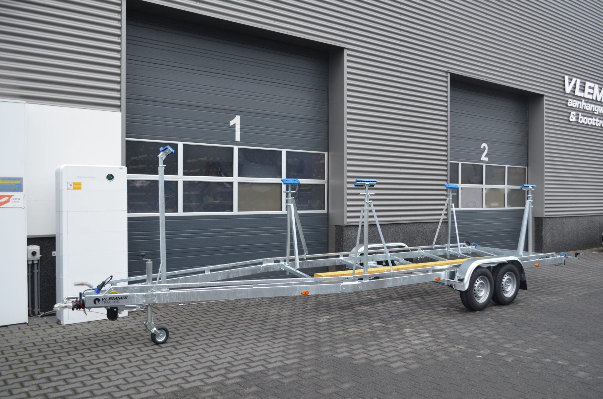 Remolque Velero 7,80 x 2,25 m - 2400 Kg - 2 ejes
