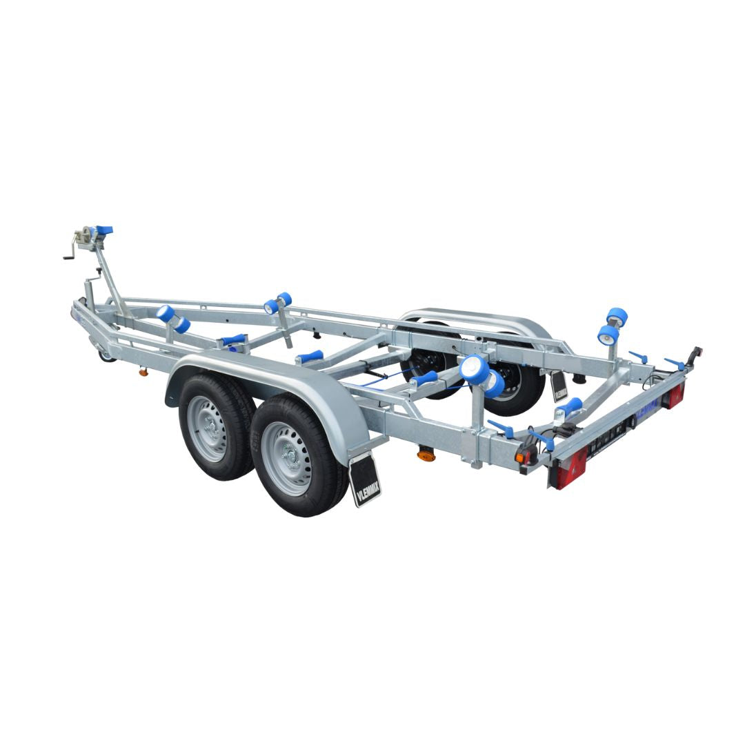 REMOLQUE NÁUTICO D 6,3 m - 2.225 Kg