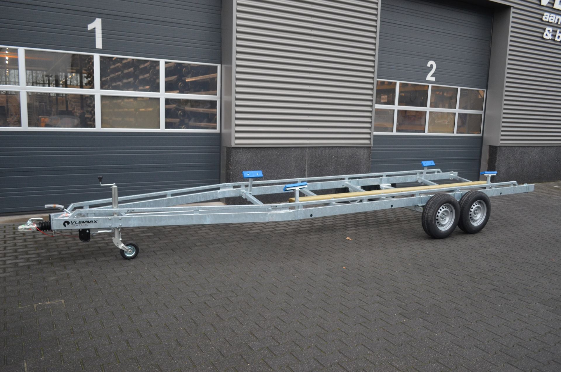 Remolques de almacenamiento 8,4 m - 3 x ejes 1800 kg