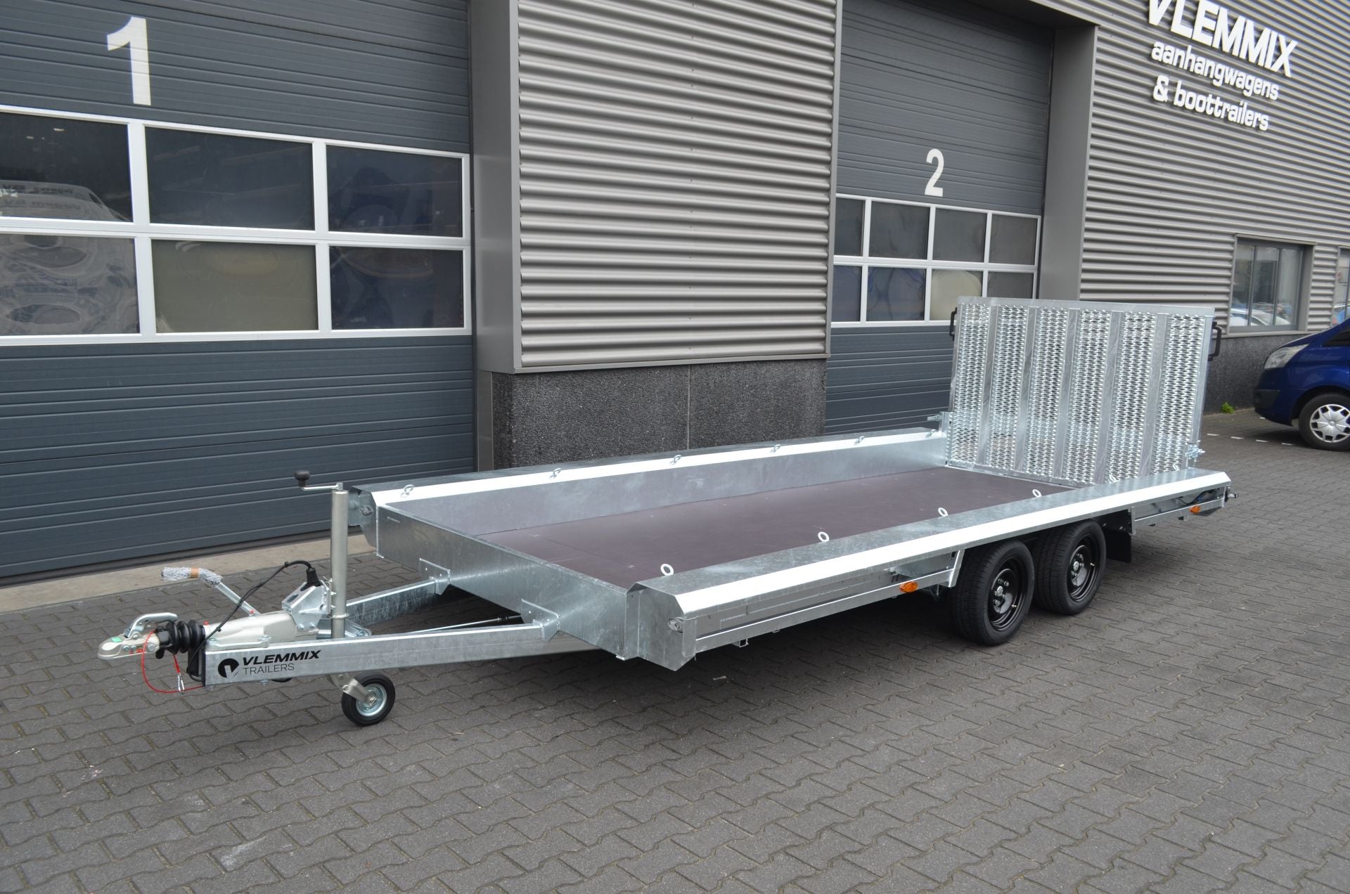 Remolque Portamaquinaria 4,8 x 1,8 m 2700 kg - 2 x ejes 1350 kg