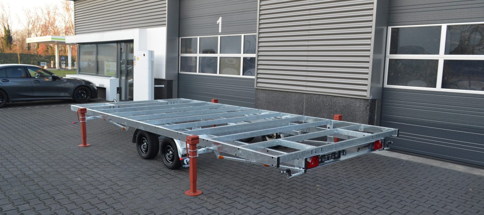 Remolque Desmontable 3,6 x 2,44 m - 2330 Kg