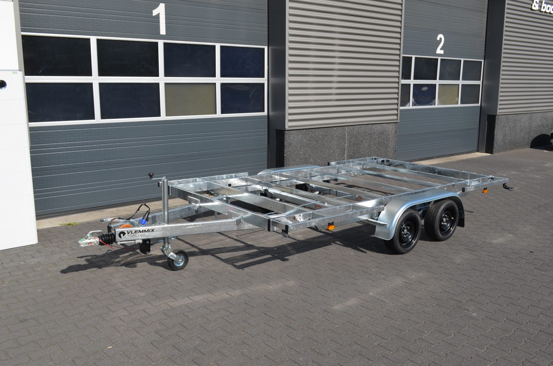 Remolque Tiny House Plataforma 4,2 x 2,44 m - 2980 Kg