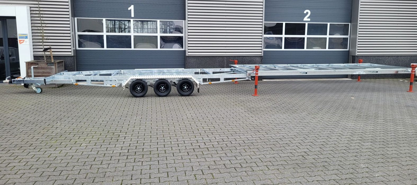 Remolque Desmontable 7,2 x 2,44 m - 2820 Kg